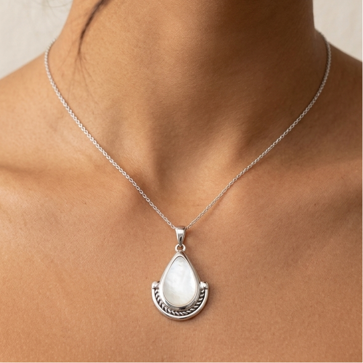 Dije de plata - Gota de Luna